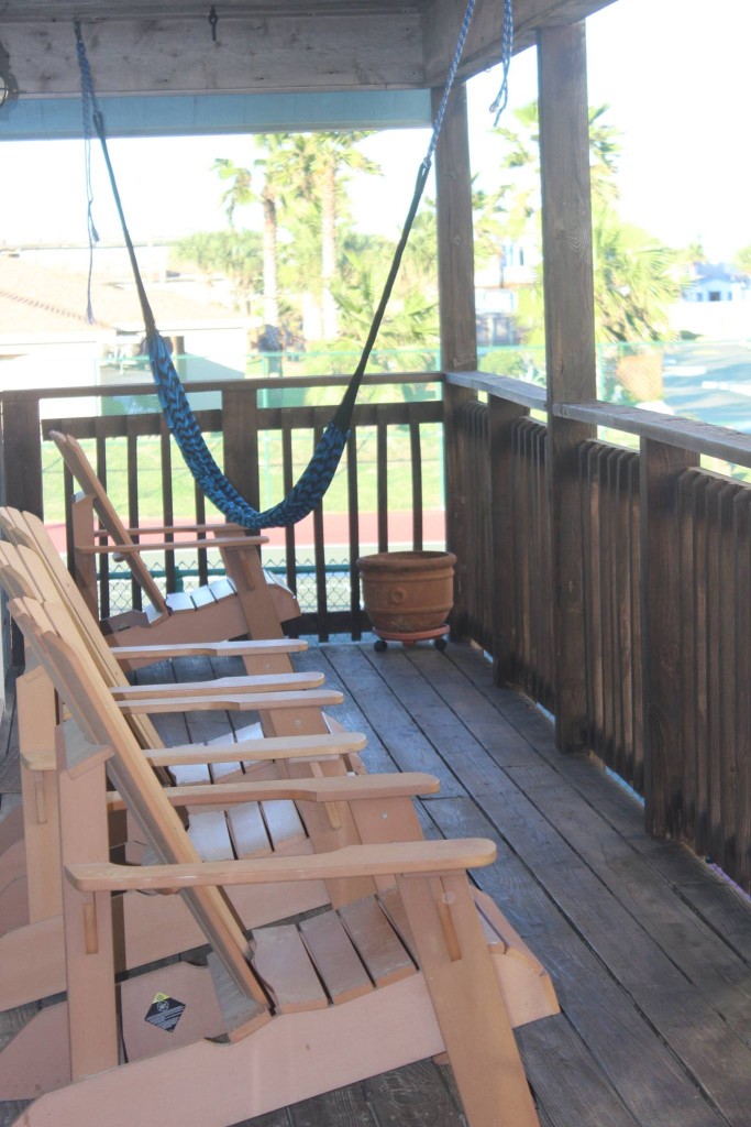 Vacation Rental Decor - Porch